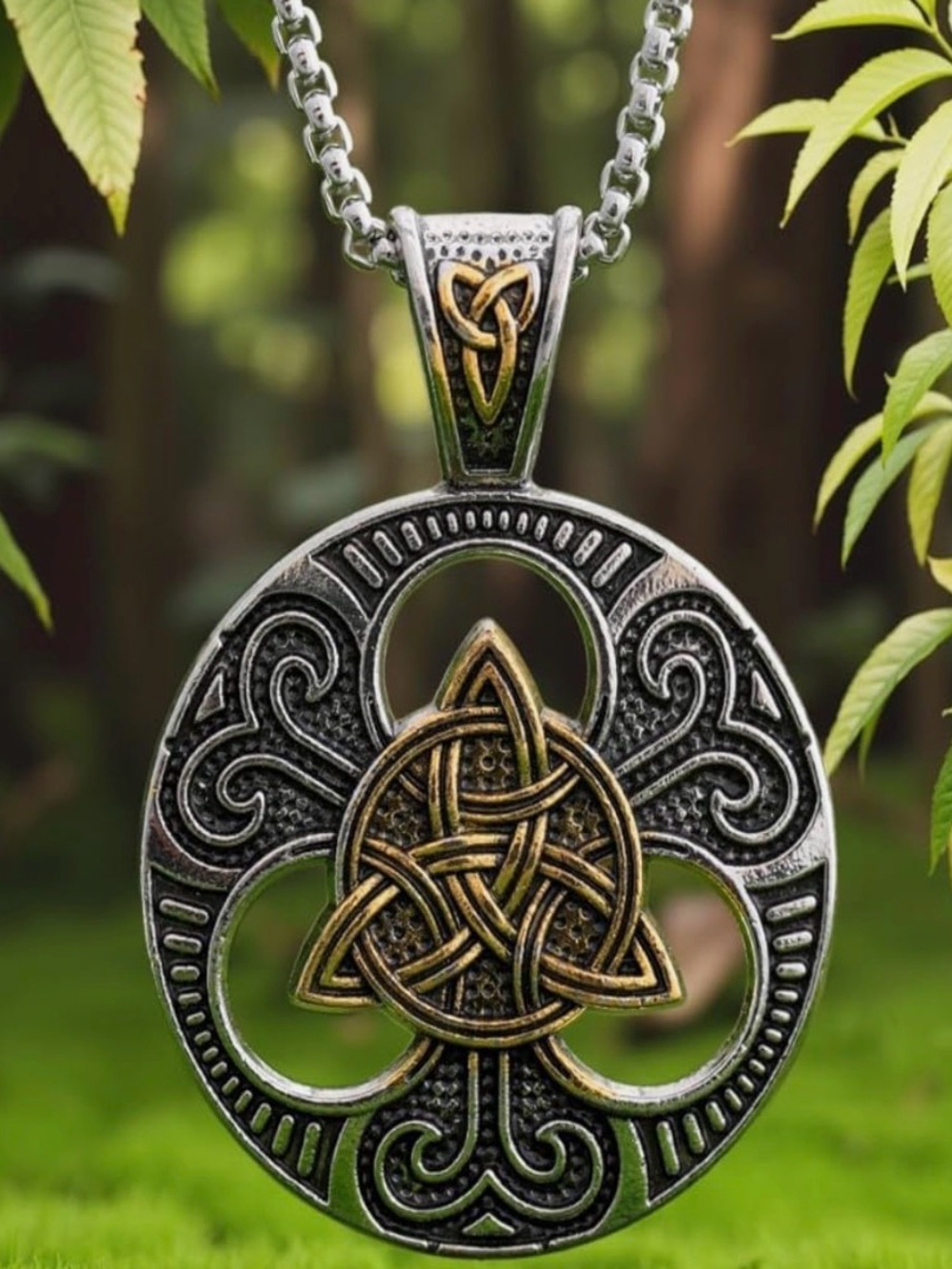 Unisex Men's Vintage Norwegian Rune Celtic Knot Necklace.